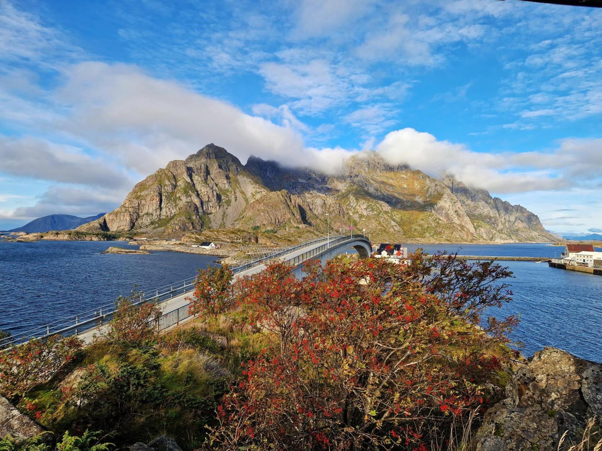 Seafront Apartment Henningsvær Eksteriør billede