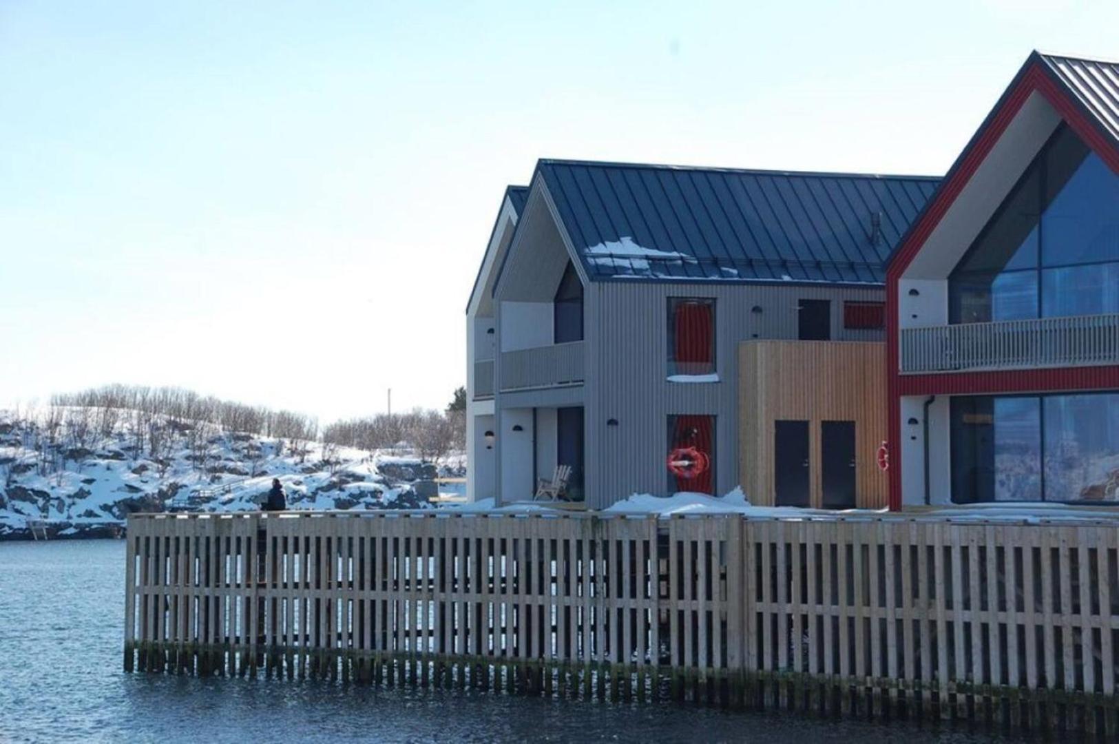Seafront Apartment Henningsvær Eksteriør billede